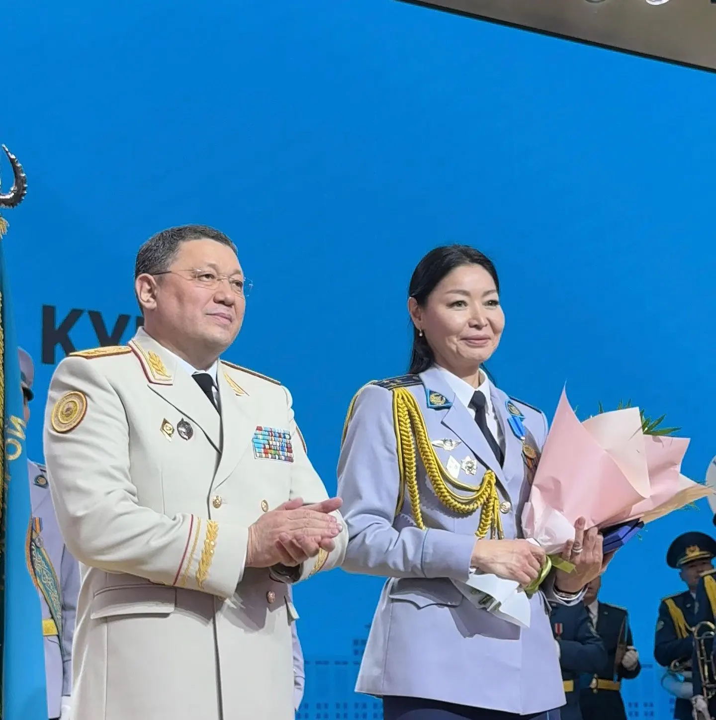 Апамның досы секс